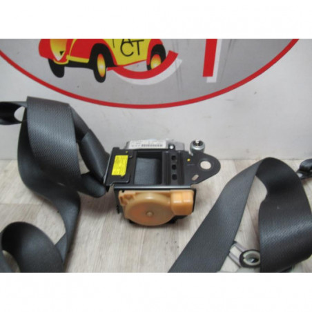 Ceinture avant gauche TOYOTA AVENSIS II d’occasion