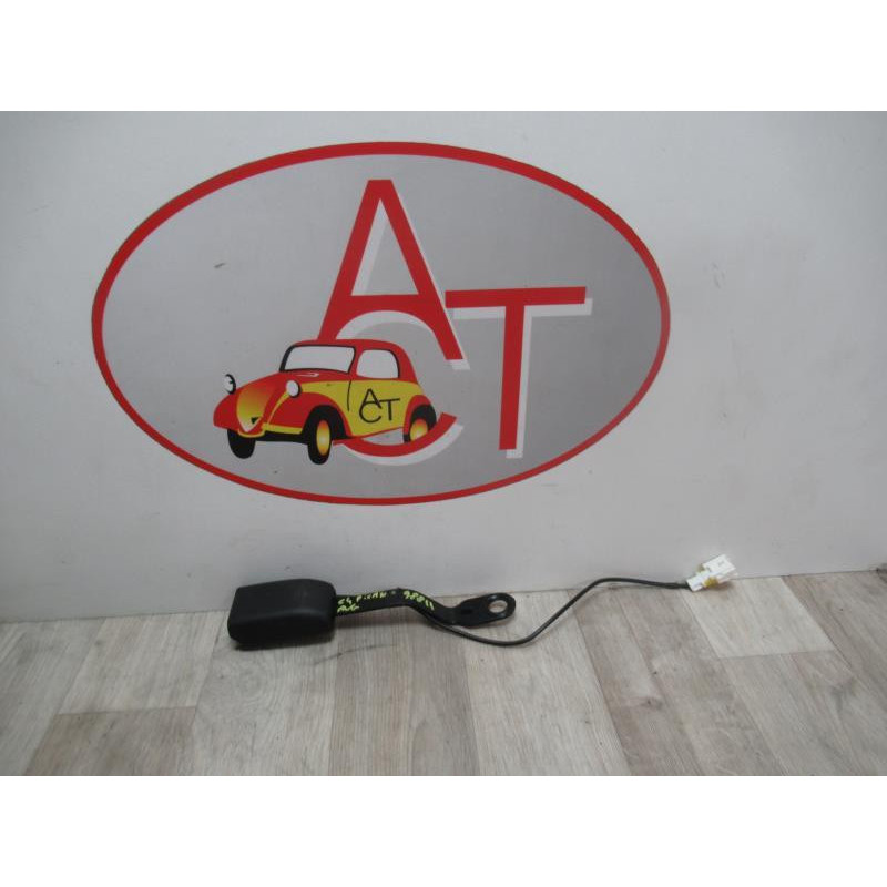 Attache ceinture avant gauche CITROEN C4 PICASSO PHASE 1 d’occasion