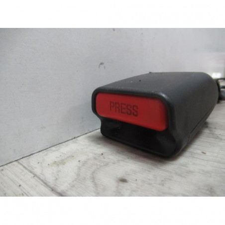 Attache ceinture avant gauche CITROEN C4 PICASSO PHASE 1 d’occasion