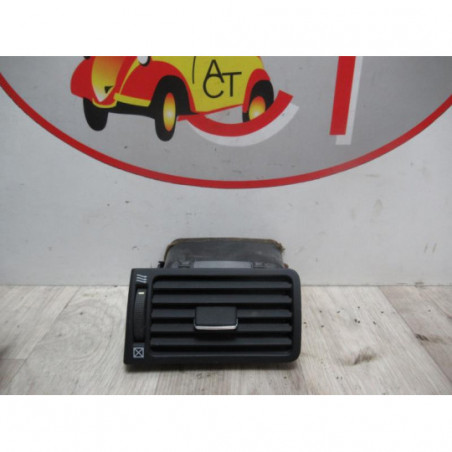 Aerateur tableau de bord avant gauche TOYOTA  d’occasion