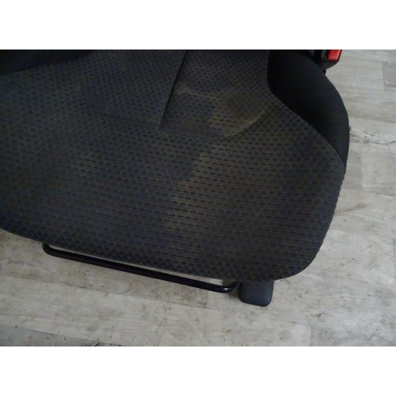 Siege avant droit MITSUBISHI PAJERO SPORT d’occasion