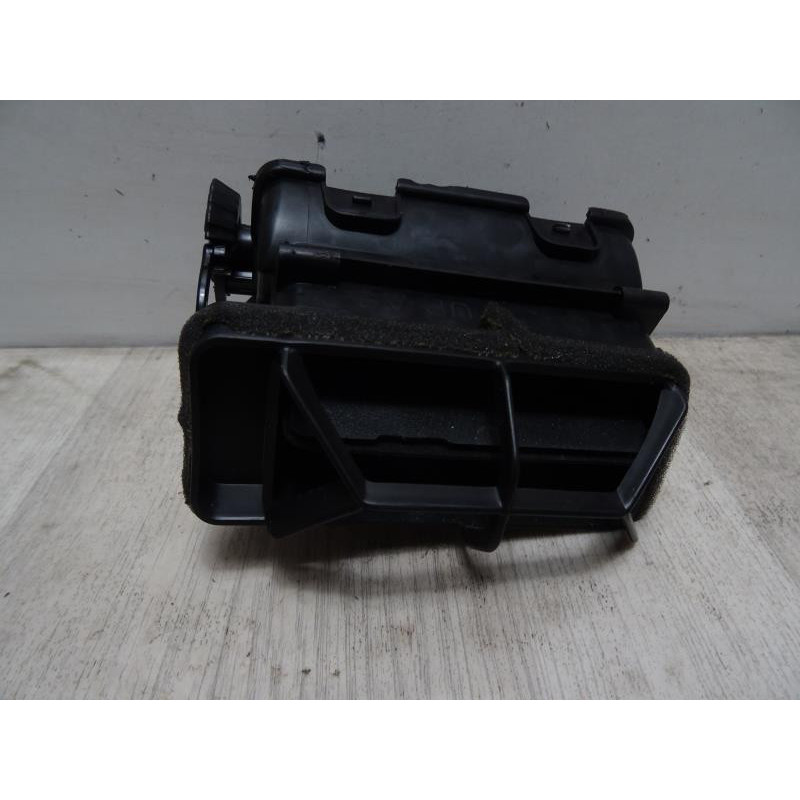 Aerateur tableau de bord avant droit NISSAN MAXIMA-QX d’occasion