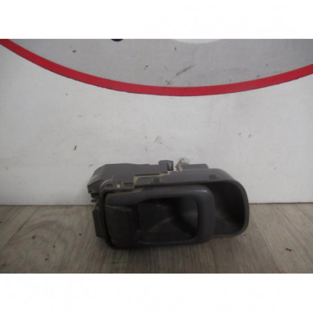 Poignee interieur avant gauche NISSAN PICK UP D22 DOUBLE CABINE d’occasion