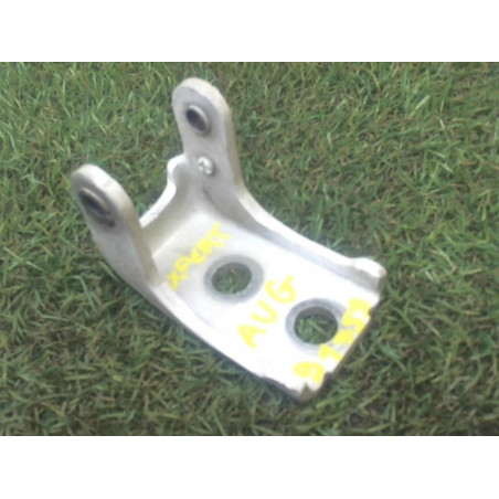 Charniere de porte avant gauche PEUGEOT EXPERT PHASE 1 COMBI d’occasion