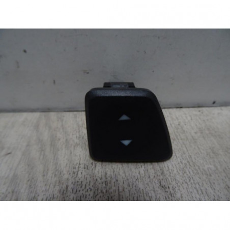Interrupteur de leve vitre avant gauche FIAT 500 III d’occasion