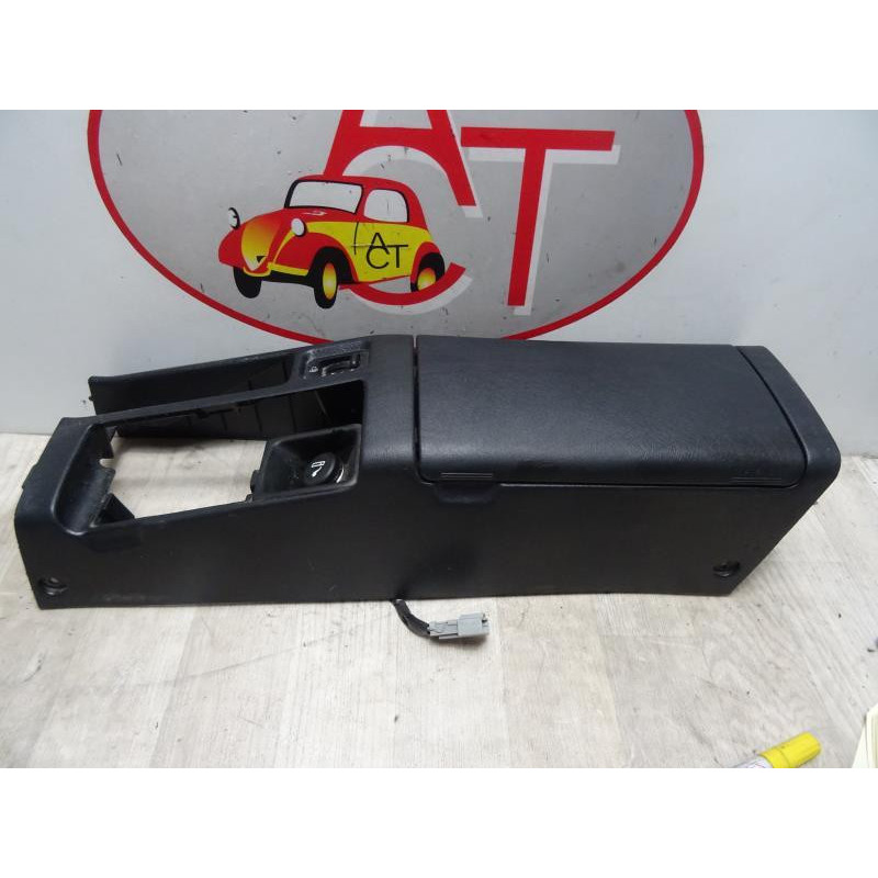Console central (interieur plastique) HONDA CRX III d’occasion