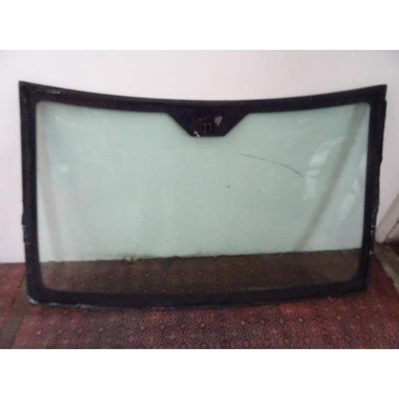 Pare brise SIMPA  d’occasion