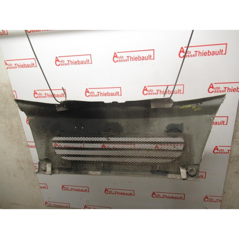 Grille de pare choc SIMPA  d’occasion