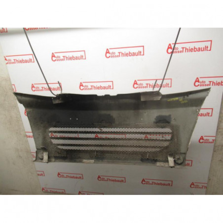 Grille de pare choc SIMPA  d’occasion