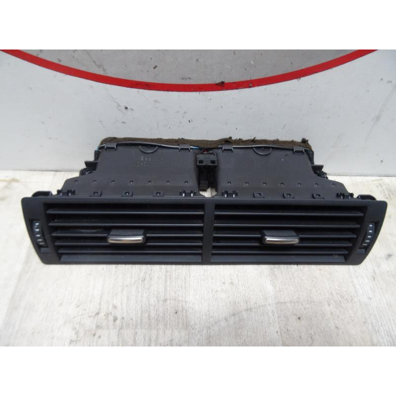 Aerateur tableau de bord central AUDI A4 (B6) AVANT d’occasion