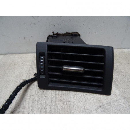 Aerateur tableau de bord avant droit AUDI A4 (B6) AVANT d’occasion