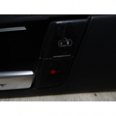 Poignee interieur avant gauche AUDI A4 (B6) AVANT d’occasion