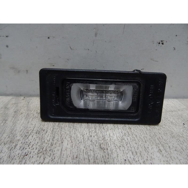Eclairage de plaque AUDI A3 (8L) PHASE 1 d’occasion