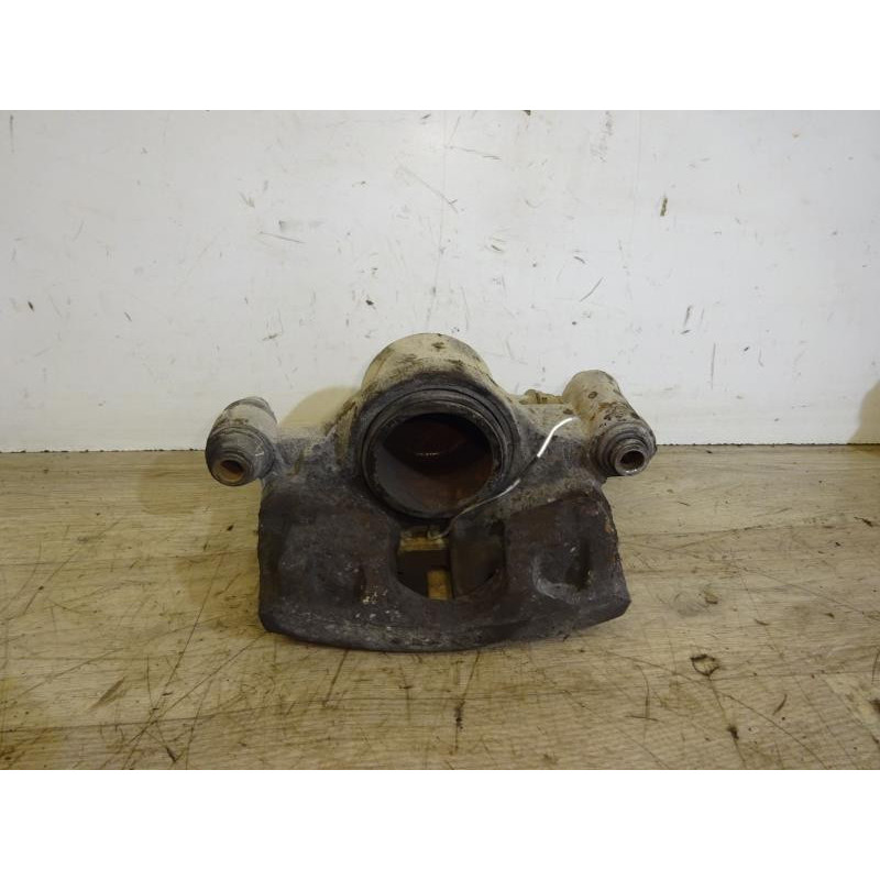 Etrier avant droit (freinage) LAND ROVER  d’occasion