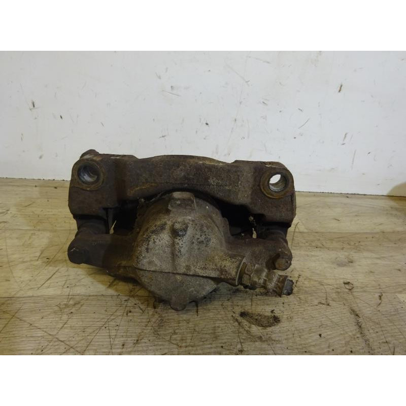 Etrier avant gauche (freinage) RENAULT MEGANE I PHASE 2 d’occasion