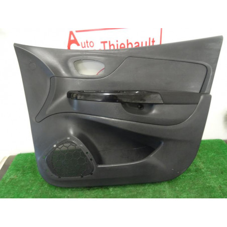 Panneau de porte avant droit RENAULT CAPTUR d’occasion