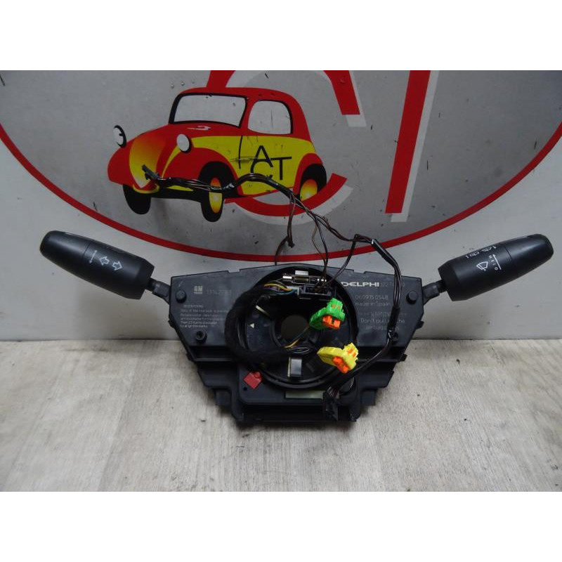 Com (Bloc Contacteur Tournant+Commodo Essuie Glace+Commodo Phare) OPEL CORSA (D) PHASE 1 d’occasion