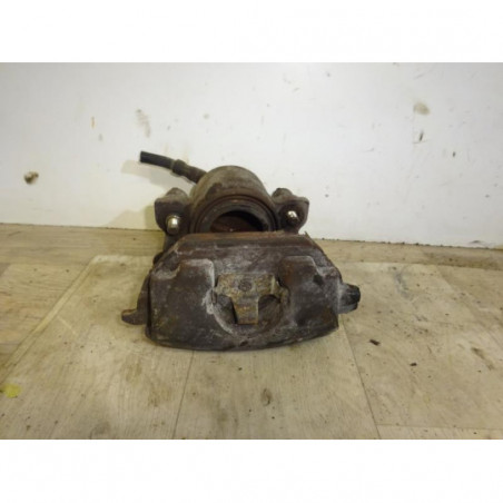 Etrier avant gauche (freinage) VOLKSWAGEN BORA d’occasion