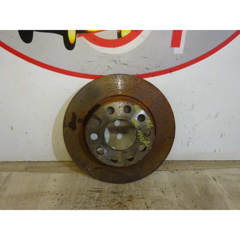 Disque arriere droit (freinage) AUDI A4 (B6) AVANT d’occasion