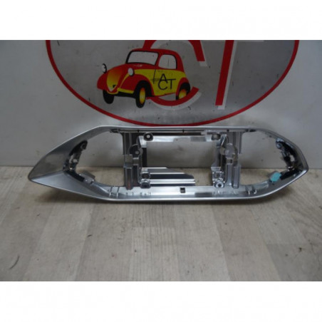 Casquette tableau de bord PEUGEOT 308 SW 1.2I PURETECH 12V d’occasion