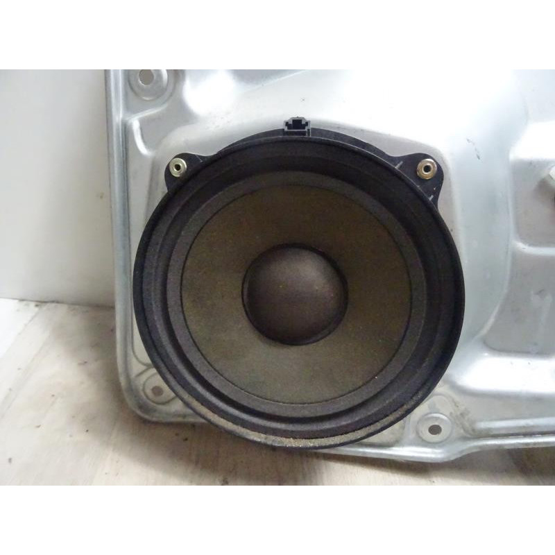 Leve vitre electrique avant droit FIAT IDEA PHASE 1 d’occasion