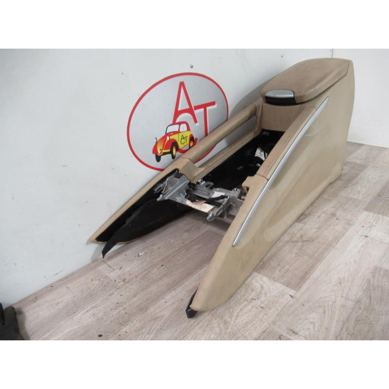 Console central (interieur plastique) MERCEDES CLASSE ML d’occasion