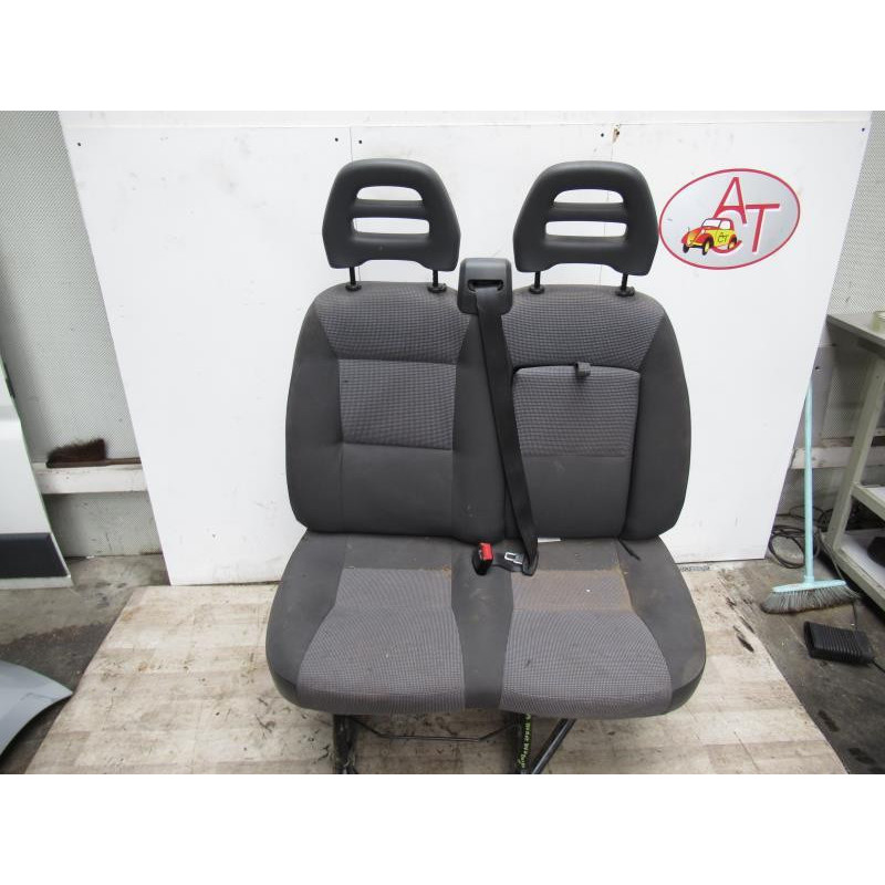 Siege avant droit PEUGEOT BOXER III FOURGON TOLE d’occasion