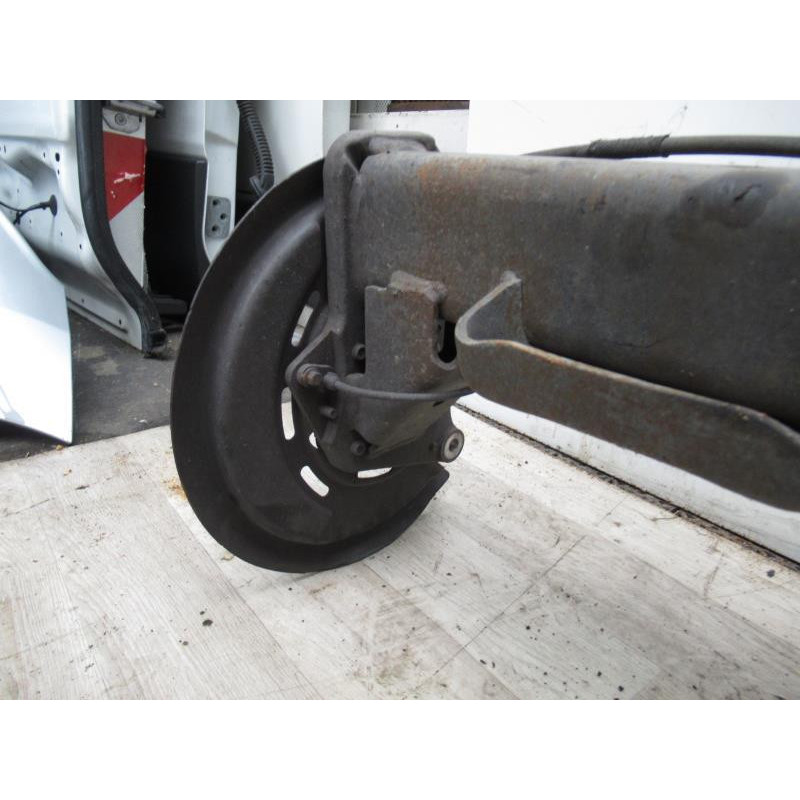 Train arriere complet FORD TRANSIT COURIER d’occasion