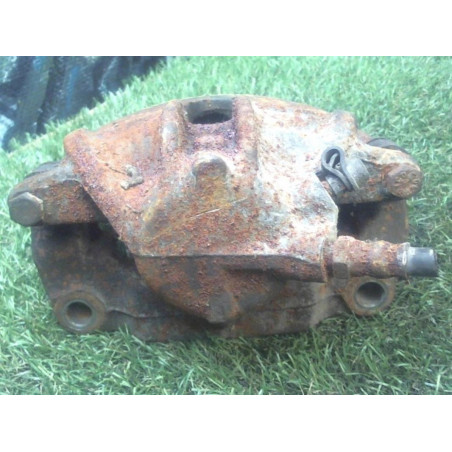 Etrier avant droit (freinage) RENAULT LAGUNA I  PHASE 2 d’occasion