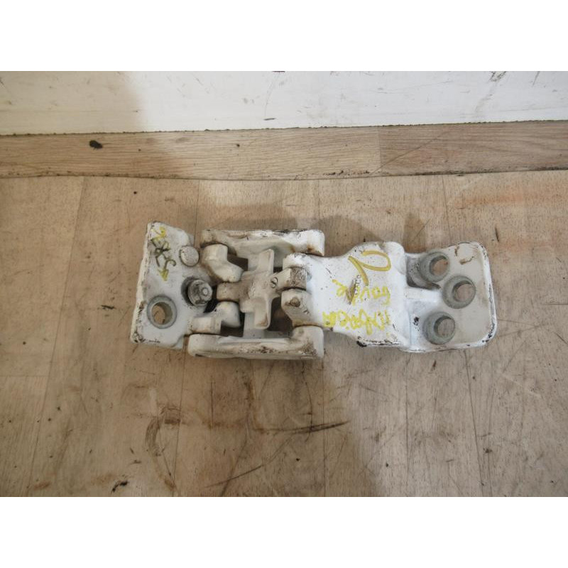 Charniere de porte de coffre gauche FORD TRANSIT COURIER d’occasion