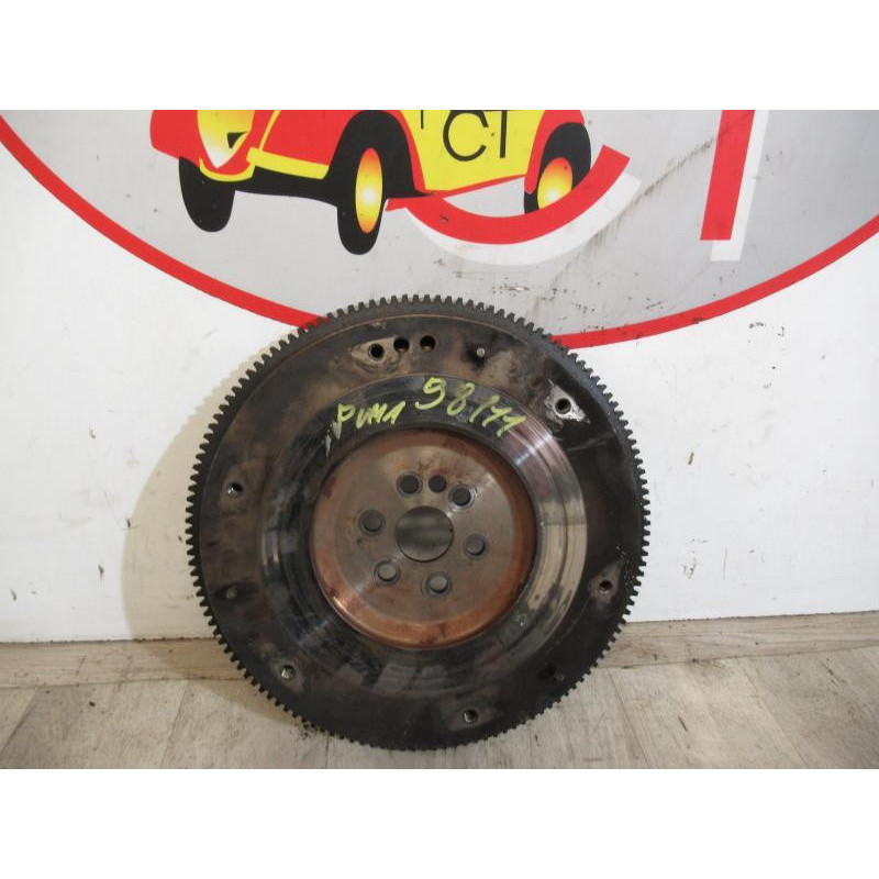 Volant moteur FORD PUMA d’occasion