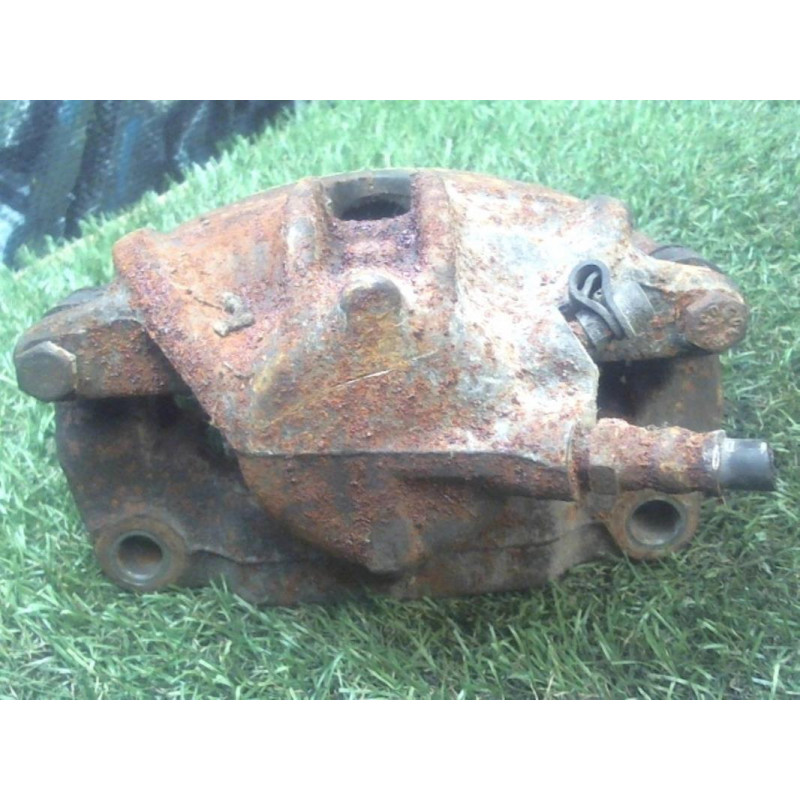 Etrier avant droit (freinage) RENAULT LAGUNA I  PHASE 2 d’occasion