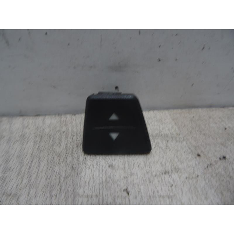 Interrupteur de leve vitre FIAT PANDA II PHASE 2 d’occasion