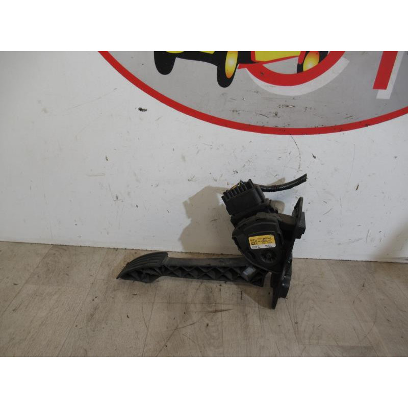 Potentiometre de pedale de gaz d'accelerateur FORD TRANSIT PLATEAU CABINE 2006 d’occasion