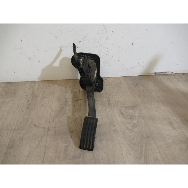 Potentiometre de pedale de gaz d'accelerateur FORD TRANSIT PLATEAU CABINE 2006 d’occasion