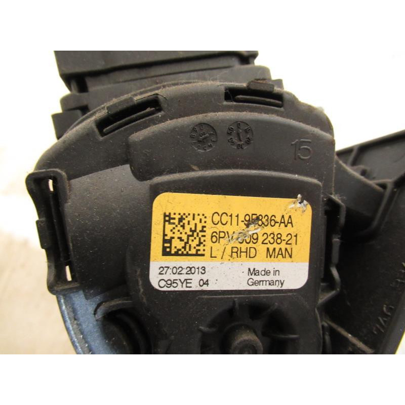 Potentiometre de pedale de gaz d'accelerateur FORD TRANSIT PLATEAU CABINE 2006 d’occasion