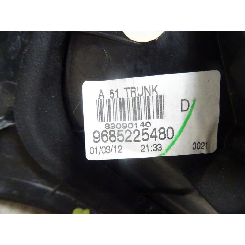 Feu factice arriere droit CITROEN C3 II PHASE 1 d’occasion