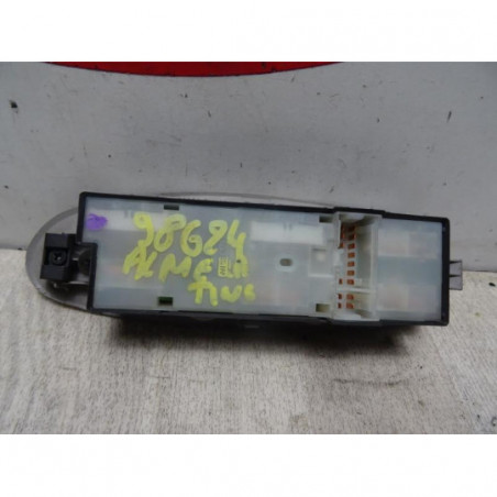 Interrupteur de leve vitre (Bloc complet) NISSAN ALMERA TINO PHASE 1 d’occasion
