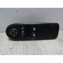 Interrupteur de leve vitre (Bloc complet) CITROEN C3 II PHASE 1 d’occasion
