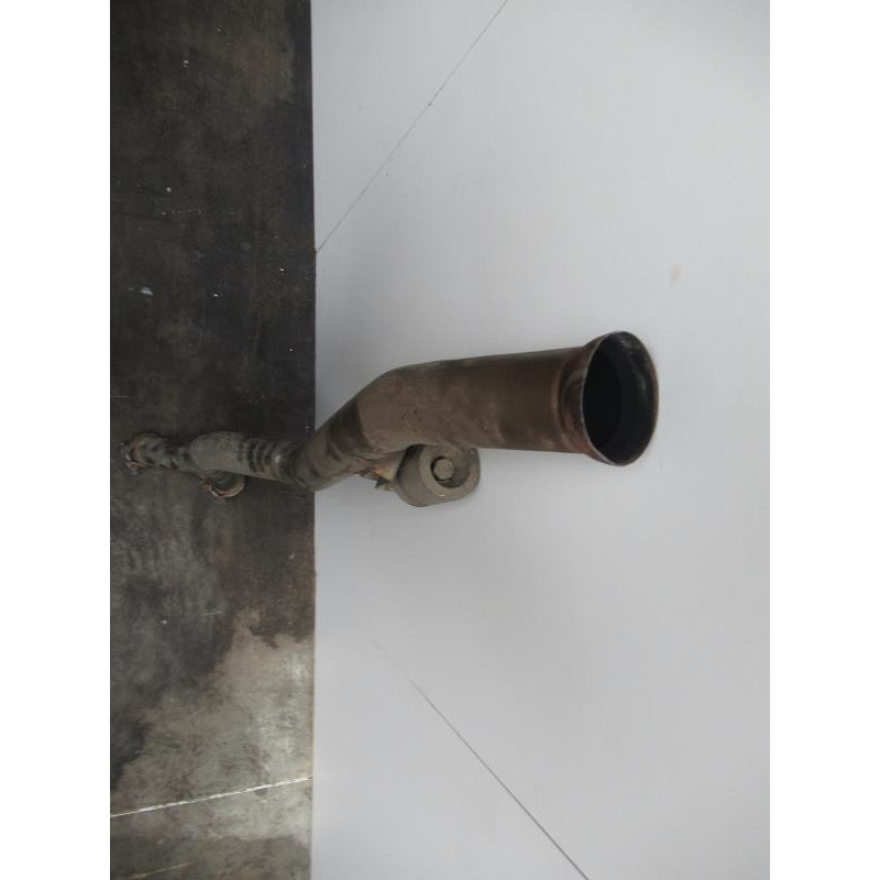 Tube intermediaire (echappement) MERCEDES CLASSE ML 320 CDI 4-matic 224cv (W164) d’occasion