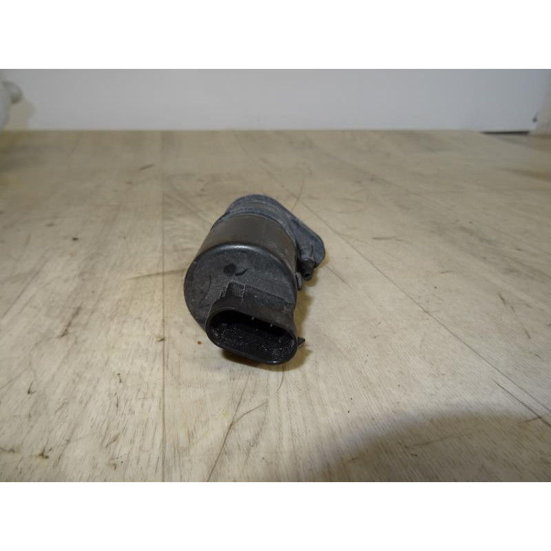 Pompe lave glace arriere RENAULT CLIO I PHASE 3 d’occasion