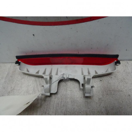 Feu arriere stop central MAZDA MAZDA 3 II PHASE 1 d’occasion