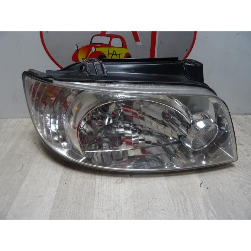 Optique avant principal droit (feux)(phare) HYUNDAI MATRIX PHASE 1 d’occasion