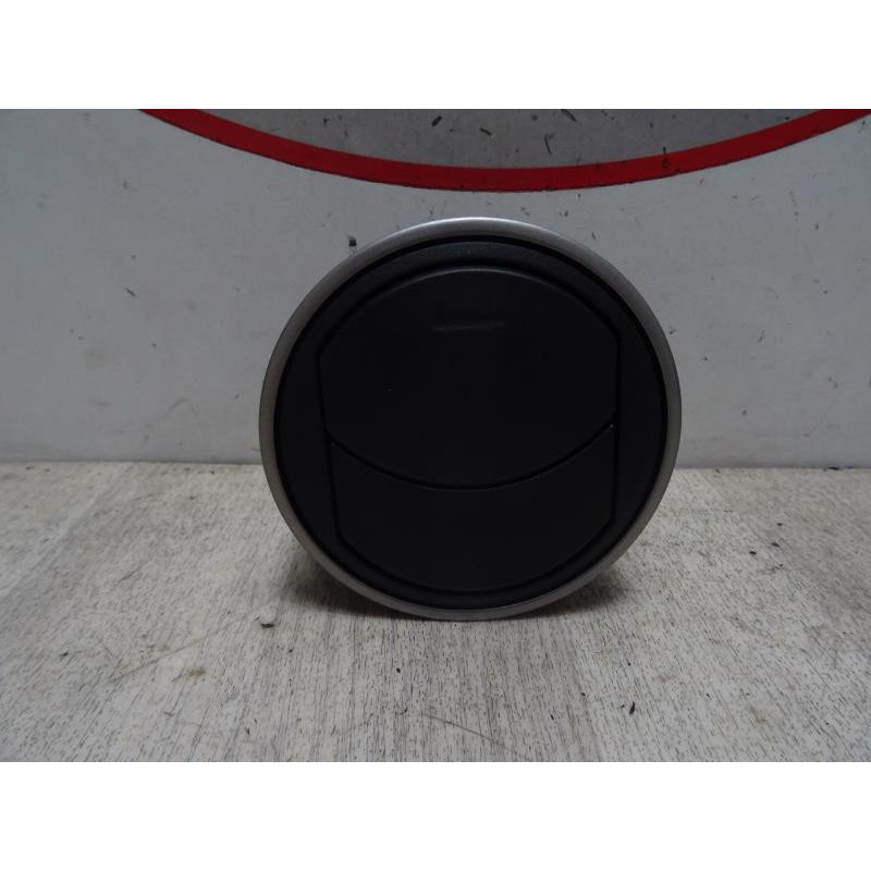 Aerateur tableau de bord avant droit MAZDA MAZDA 3 II PHASE 1 d’occasion