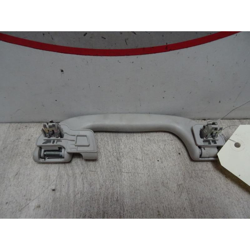Poignee de maintien avant gauche MAZDA MAZDA 3 II PHASE 1 d’occasion