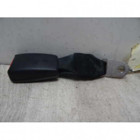 Attache ceinture arriere gauche MAZDA MAZDA 3 II PHASE 1 d’occasion