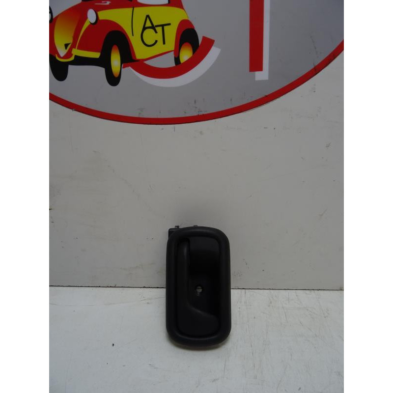 Poignee interieur avant gauche MICROCAR  d’occasion