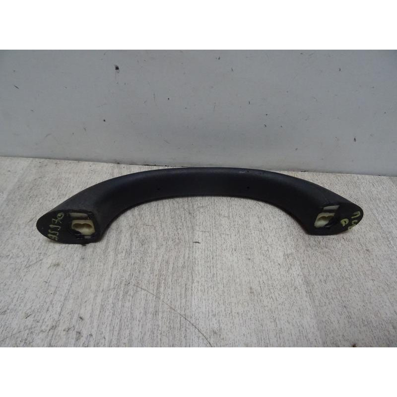 Poignee de maintien avant gauche MICROCAR  d’occasion