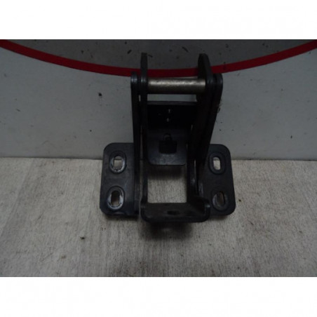Charniere de porte avant droit MICROCAR  d’occasion