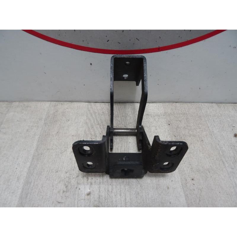 Charniere de porte avant droit MICROCAR  d’occasion